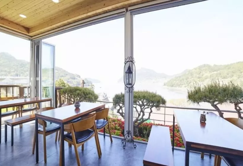 ペンション Goheung Hayan Noeul