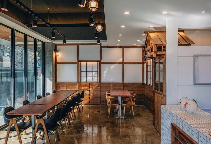 פנסיון Gunsan Yeojeong Guest House