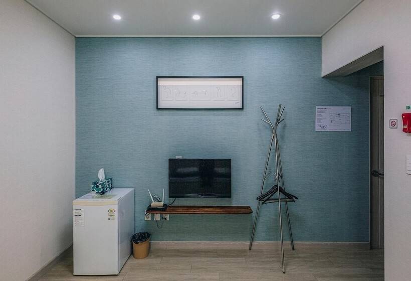 פנסיון Gunsan Yeojeong Guest House