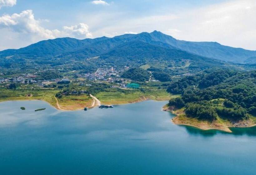 Panzió Hapcheon Ylang Ylang Pool Villa