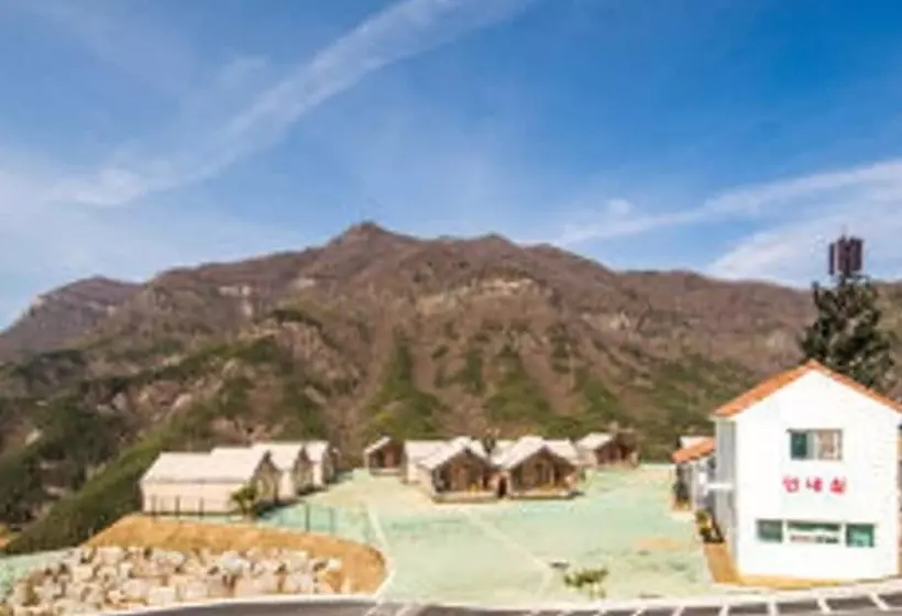 ペンション Muju Ppalgang Chima Resort Glamping