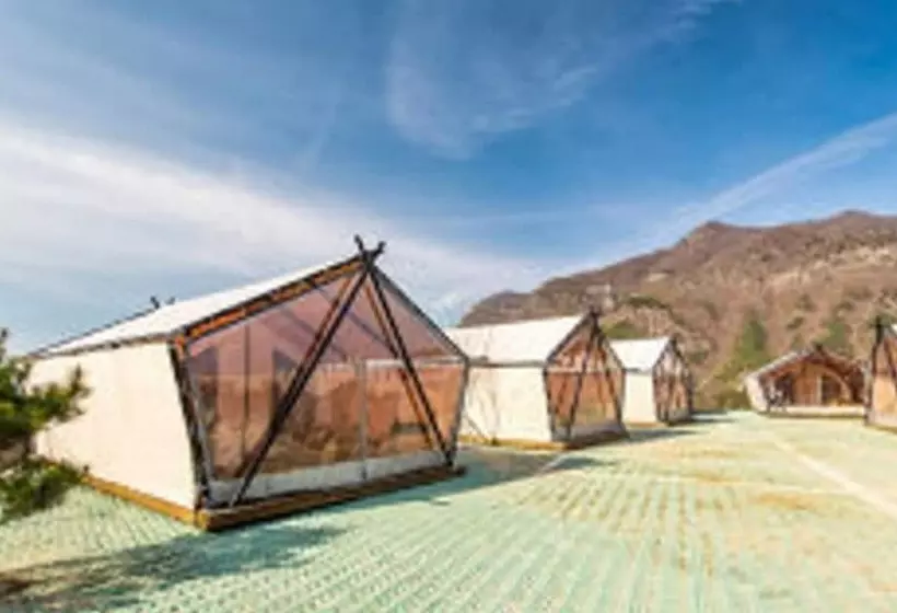 ペンション Muju Ppalgang Chima Resort Glamping