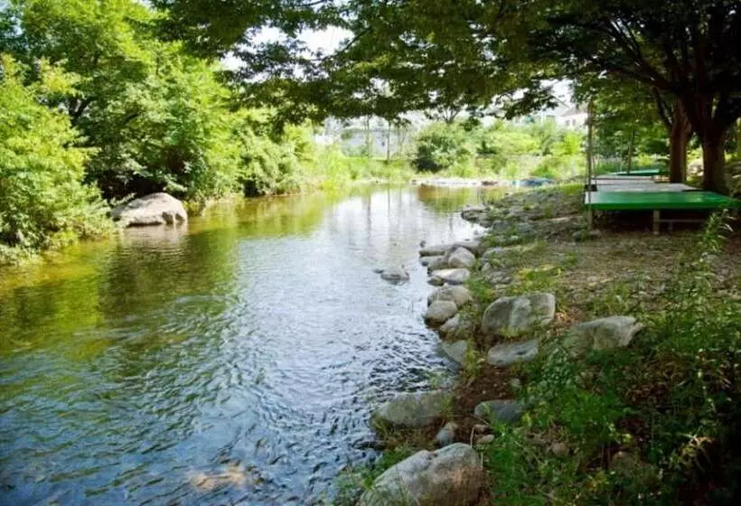 ペンション Yangpyeong Sanarae Glamping