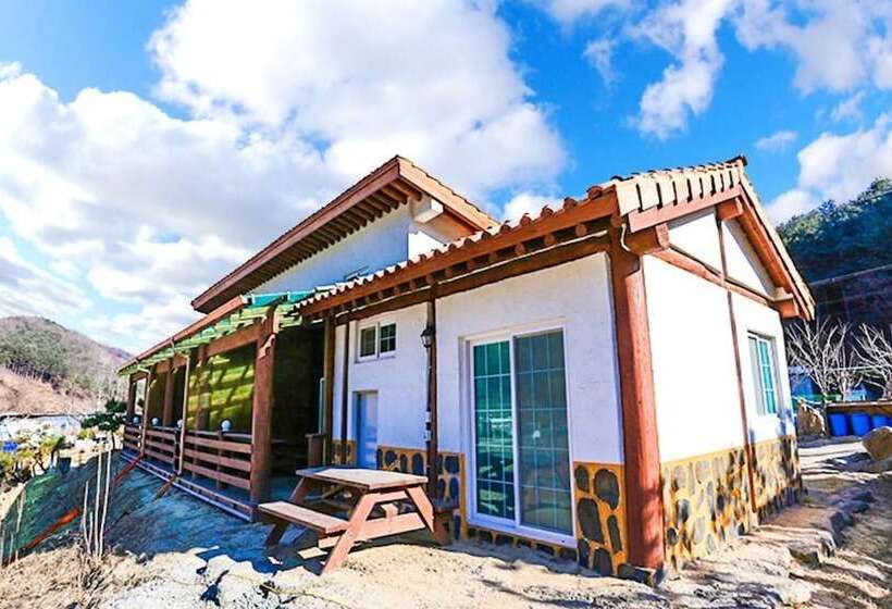 Pocheon Bidulginang Hwangto Pension