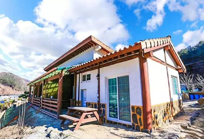 Pocheon Bidulginang Hwangto Pension