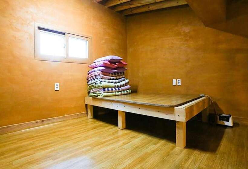 Pocheon Bidulginang Hwangto Pension