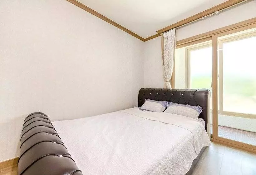 Samcheok Greenhyang Pension