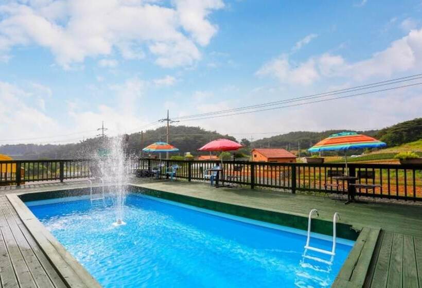 Taean Dalbam Pet Pension