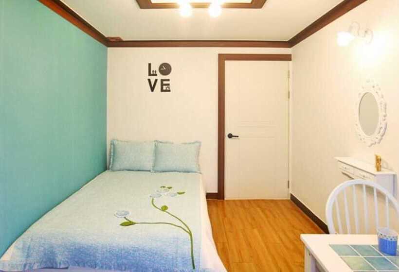 Taean Healing House Pension