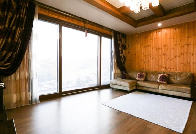 Uljin Dararaeuihaengbok Pension