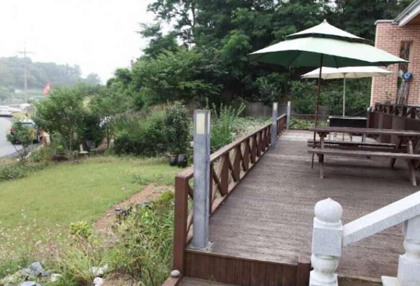 Uljin Dararaeuihaengbok Pension