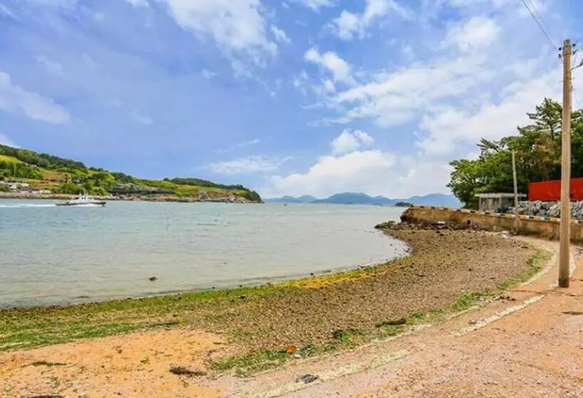 Yeosu Namdo Pension
