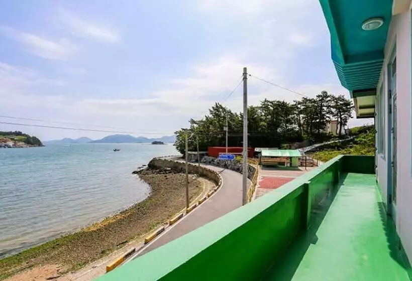Yeosu Namdo Pension