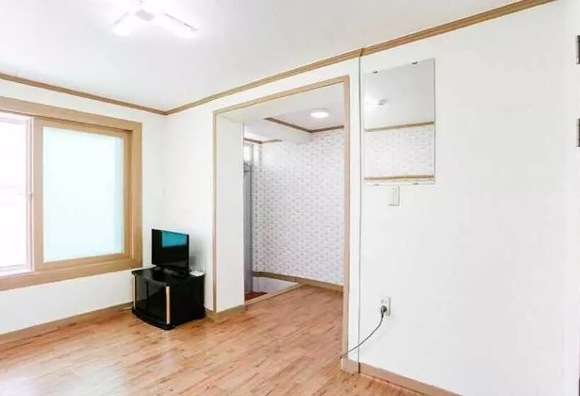 Yeosu Namdo Pension