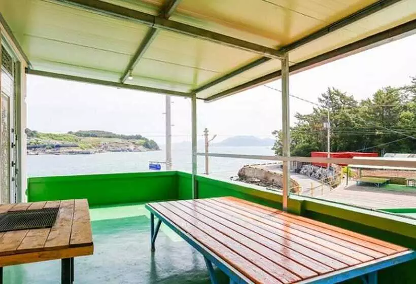 Yeosu Namdo Pension