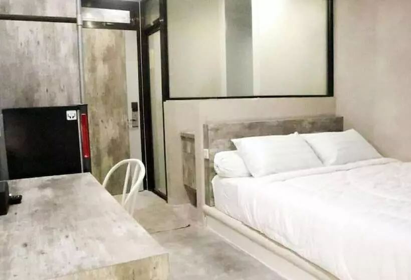 Hostel Dparagon Kerten