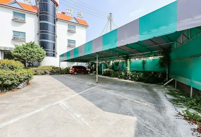 Asan Theme Park Motel