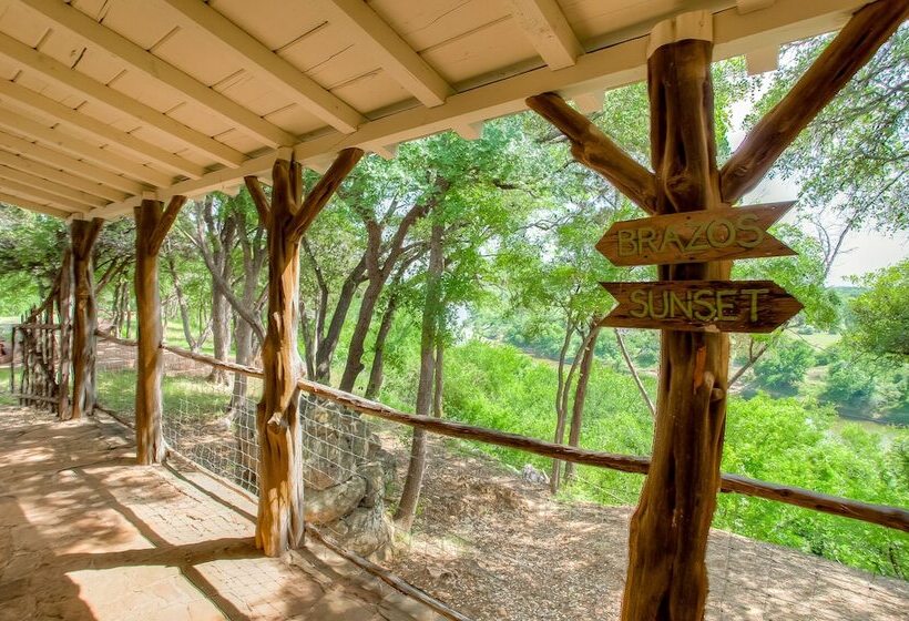 مبيت وإفطار Rest Yourself River Ranch