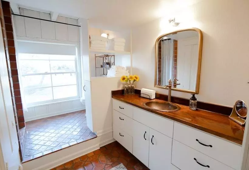 Aamiaismajoitus (B&B) Rest Yourself River Ranch