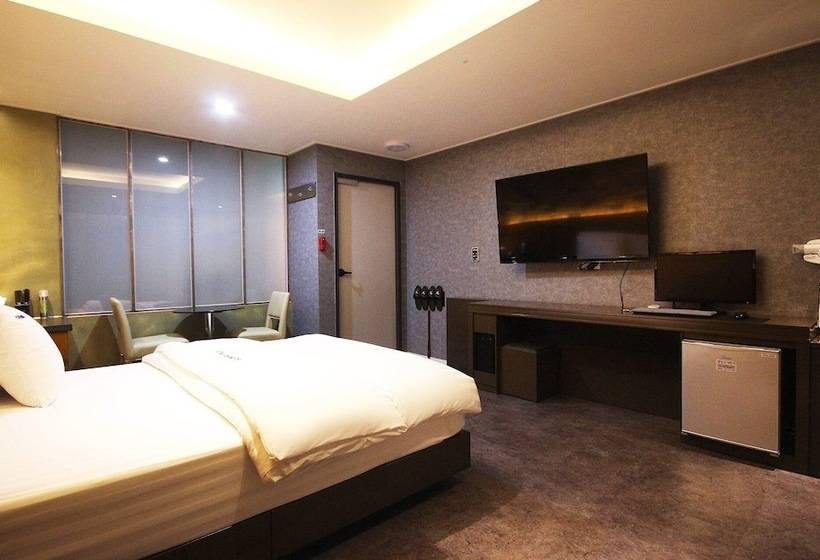 Cheongdo Car Self Check In Motel