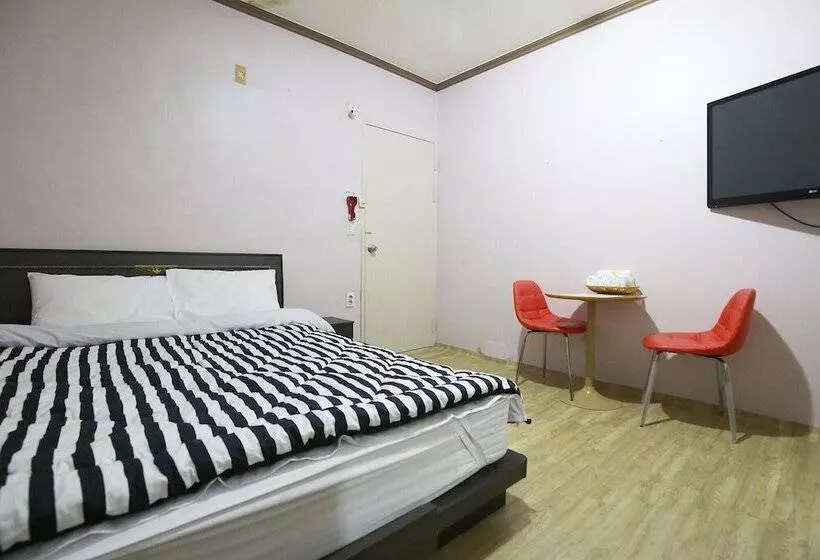 Cheongju Vienna Motel