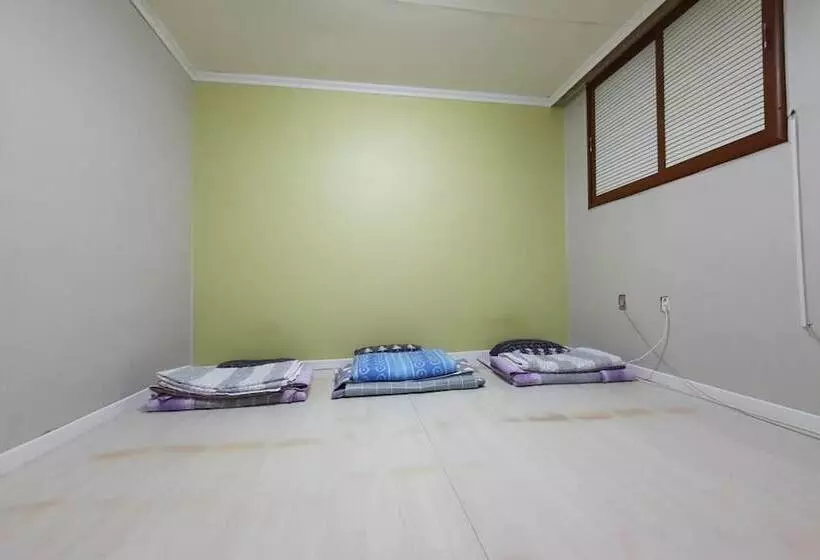 Cheongju Vienna Motel