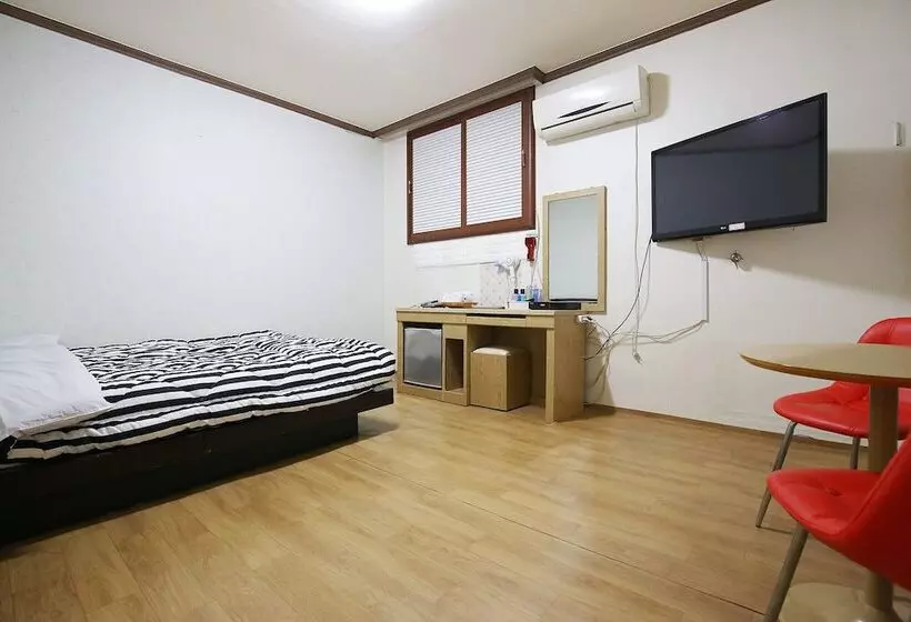 Cheongju Vienna Motel