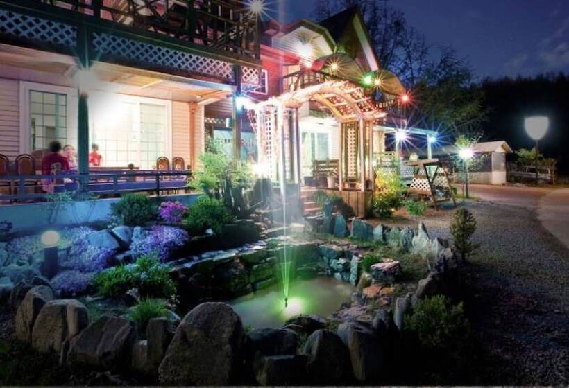 Chuncheon Green Rose Pension