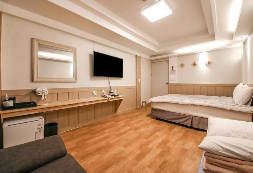 Donghae Buyeong Motel
