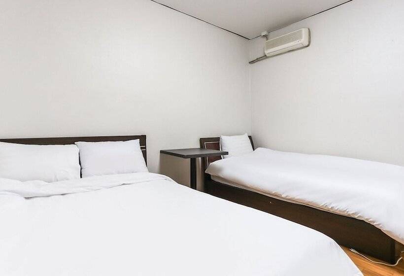 Gangneung Miseongjang Motel