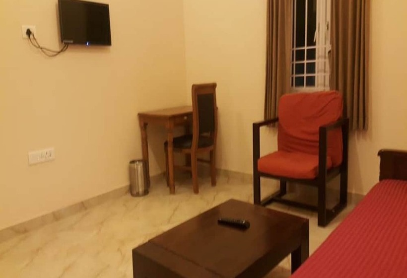 בית מלון כפרי Abode By Brown Tree Resorts