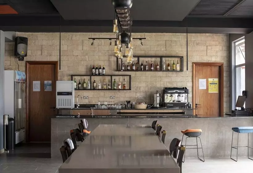 هتل Eseriani The Resort