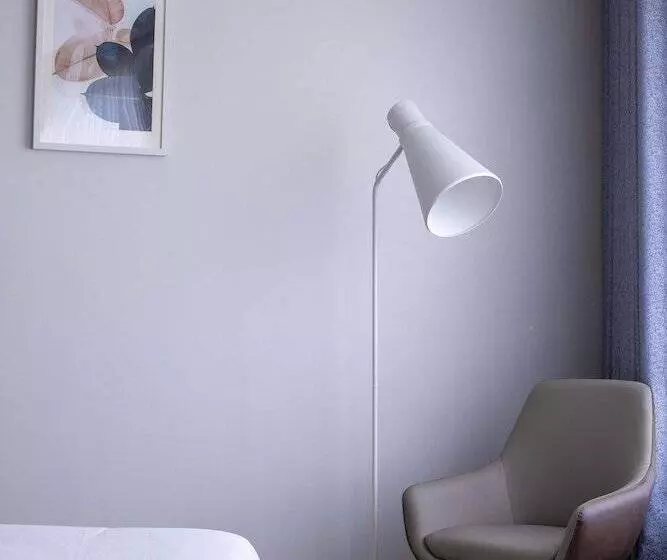 هتل Eseriani The Resort