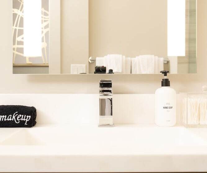 فندق Kasa River North Chicago