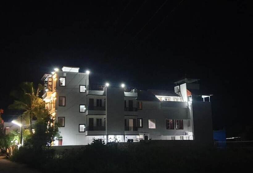 Hotel Kumaran Kudil New Family Home Stay Vl Bodinayakkanur, Theni