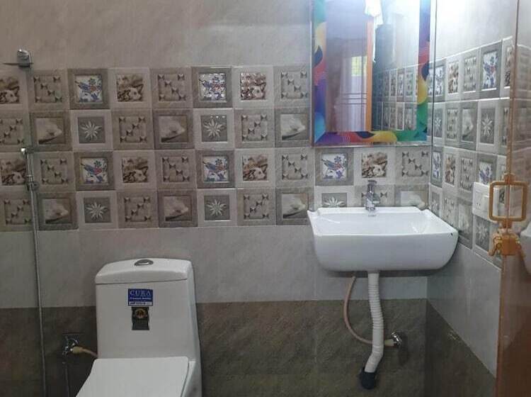 Hotel Kumaran Kudil New Family Home Stay Vl Bodinayakkanur, Theni