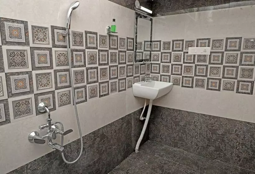 Hotelli Kumaran Kudil   New Family Home Stay Vl Bodinayakkanur, Theni