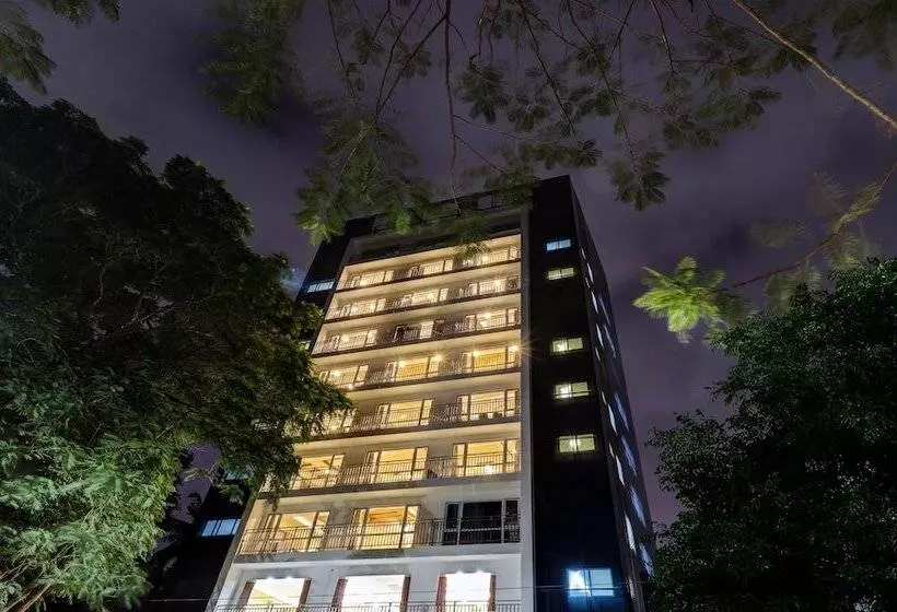 ホテル Treebo Park