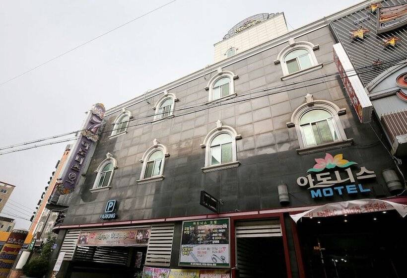 Motel Cheonan Adonis