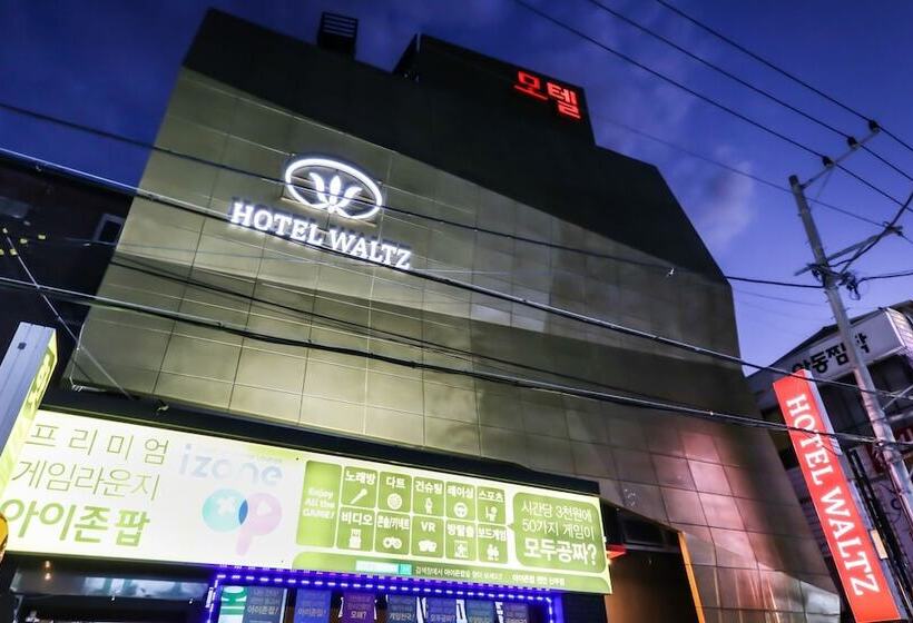 فندق على الطريق Cheonan Waltz