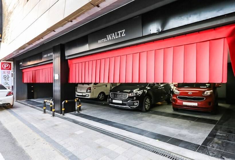 فندق على الطريق Cheonan Waltz