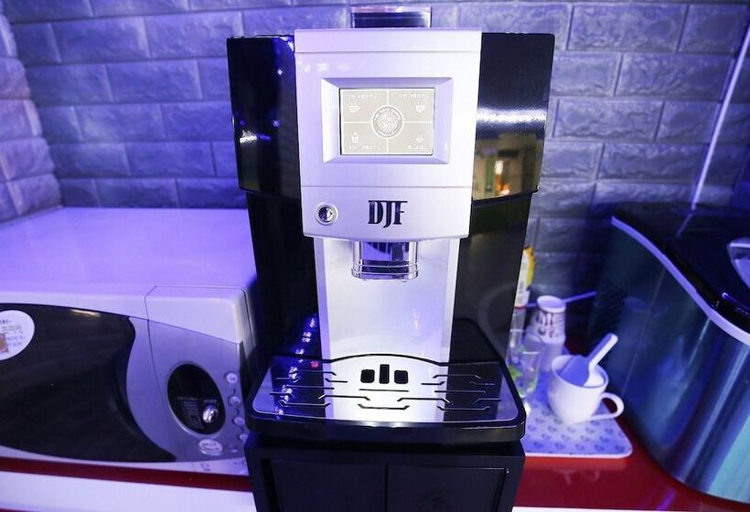 Motel Cheongju Four Seasons