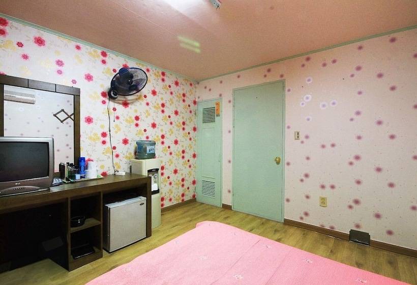 Motel Daemyung Chilgok