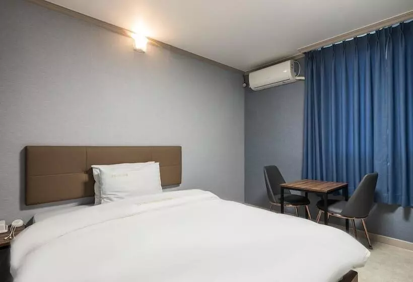 Motelli Damyang Changpyeong G