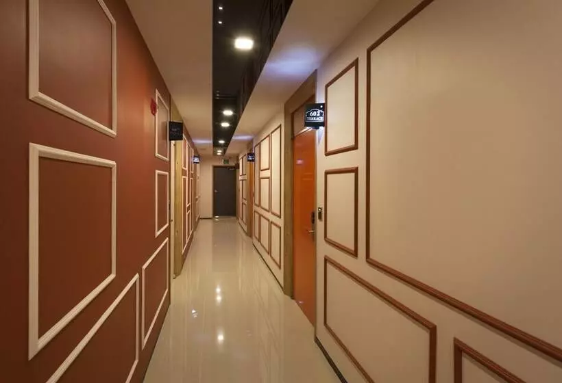 Motelli Gimhae Jangyu The Terrace