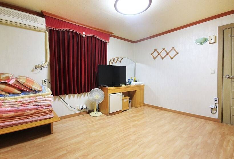 Motel Gochang Royal