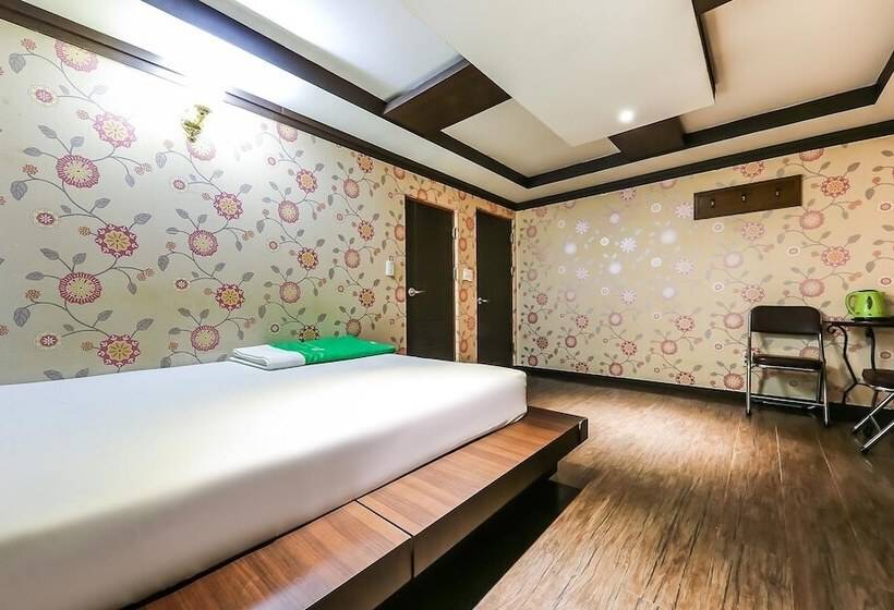 Мотель Gongju Titanic