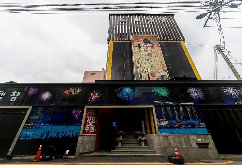 汽车旅馆  Gyeongsan Chyam