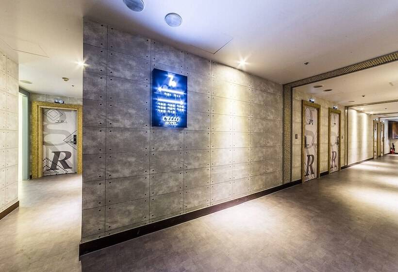 Motell Indeokwon Cello