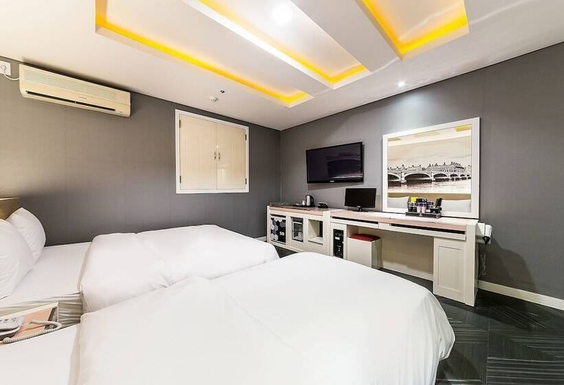 Motell Indeokwon Cello